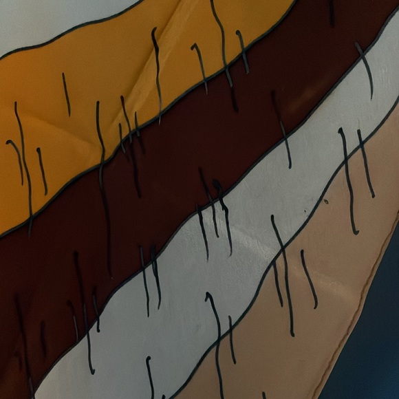 1960’s Neck Scarf - Picture 2 of 4